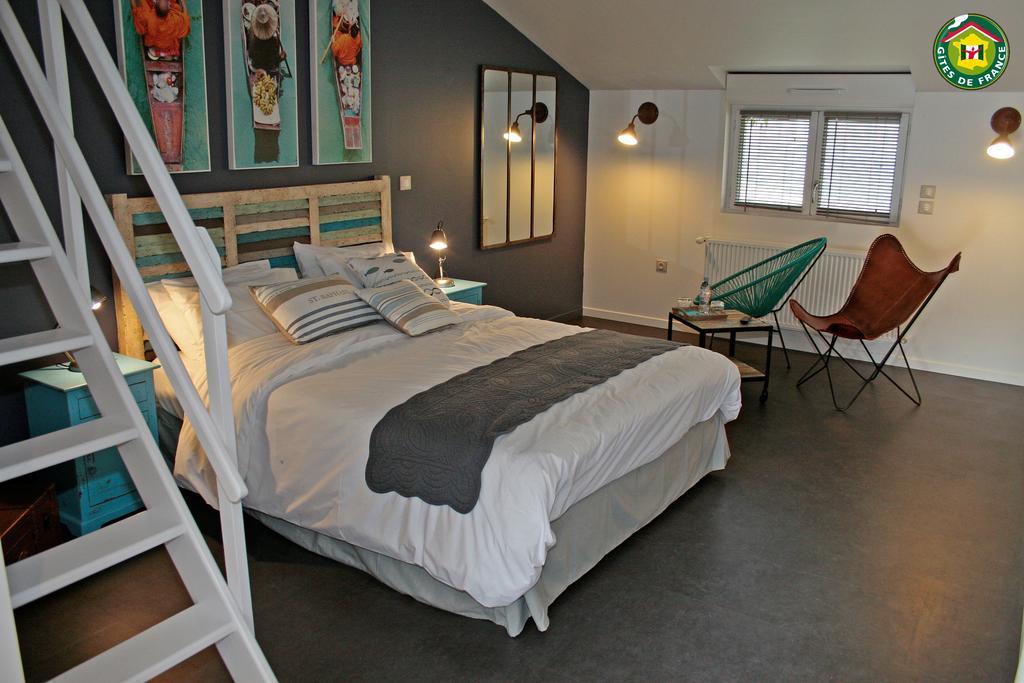 Le Clos Du Miroir Courset Kamer foto