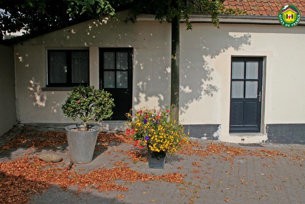 Le Clos Du Miroir Courset Kamer foto