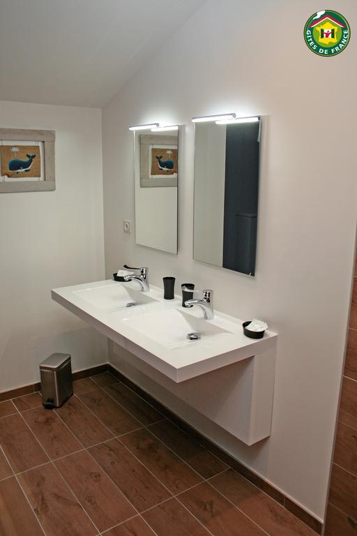 Le Clos Du Miroir Courset Kamer foto