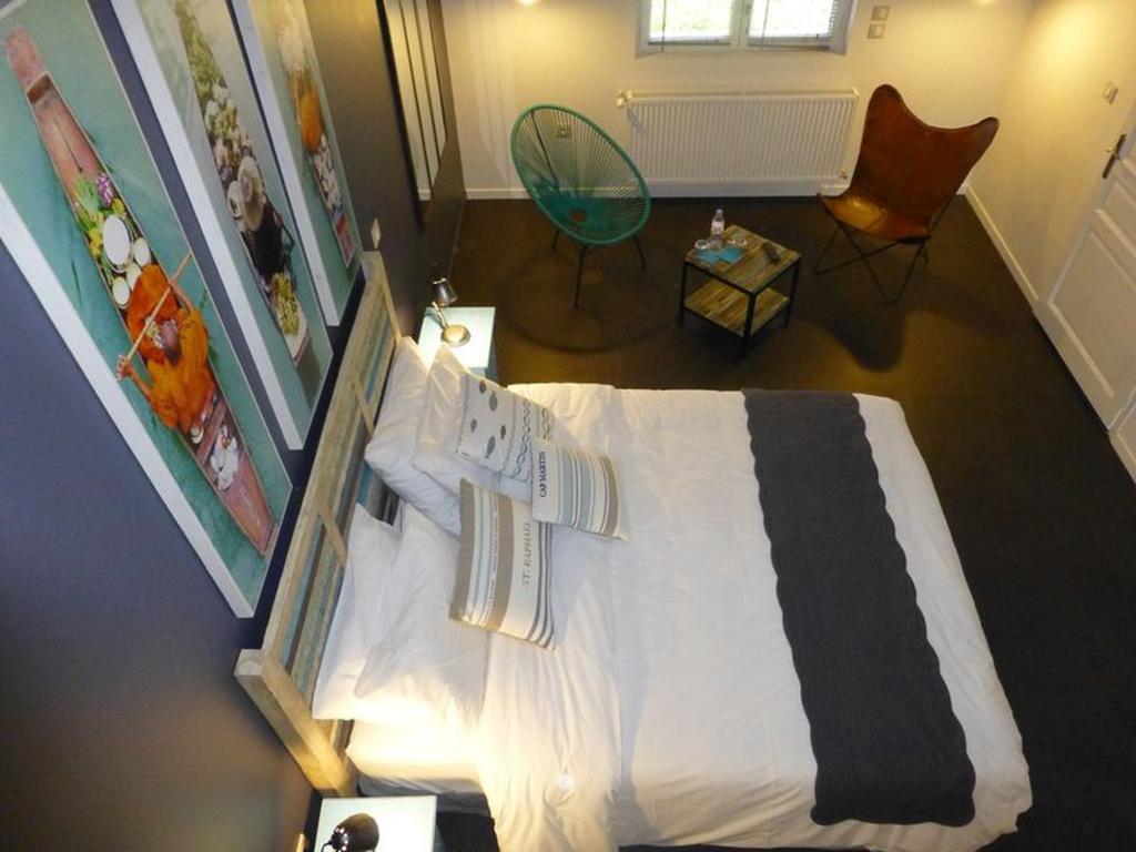 Le Clos Du Miroir Courset Kamer foto
